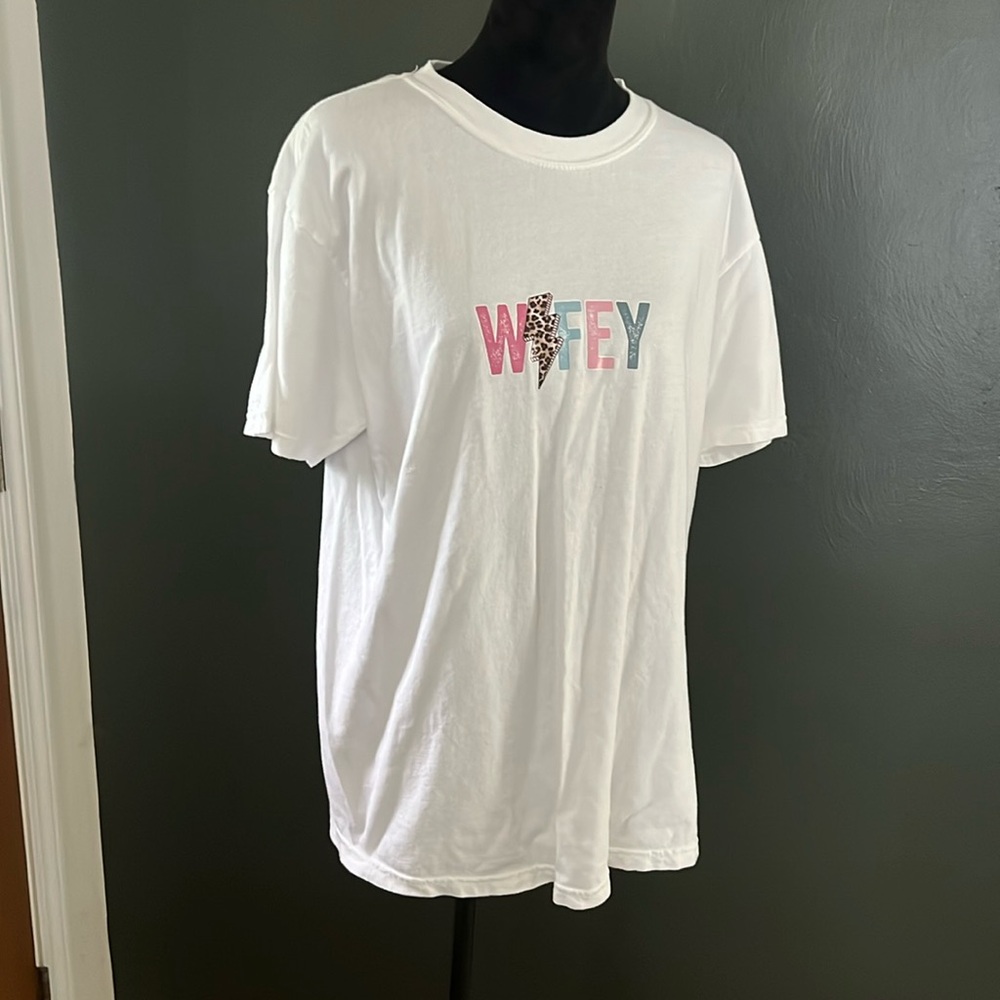 Wifey t-shirt